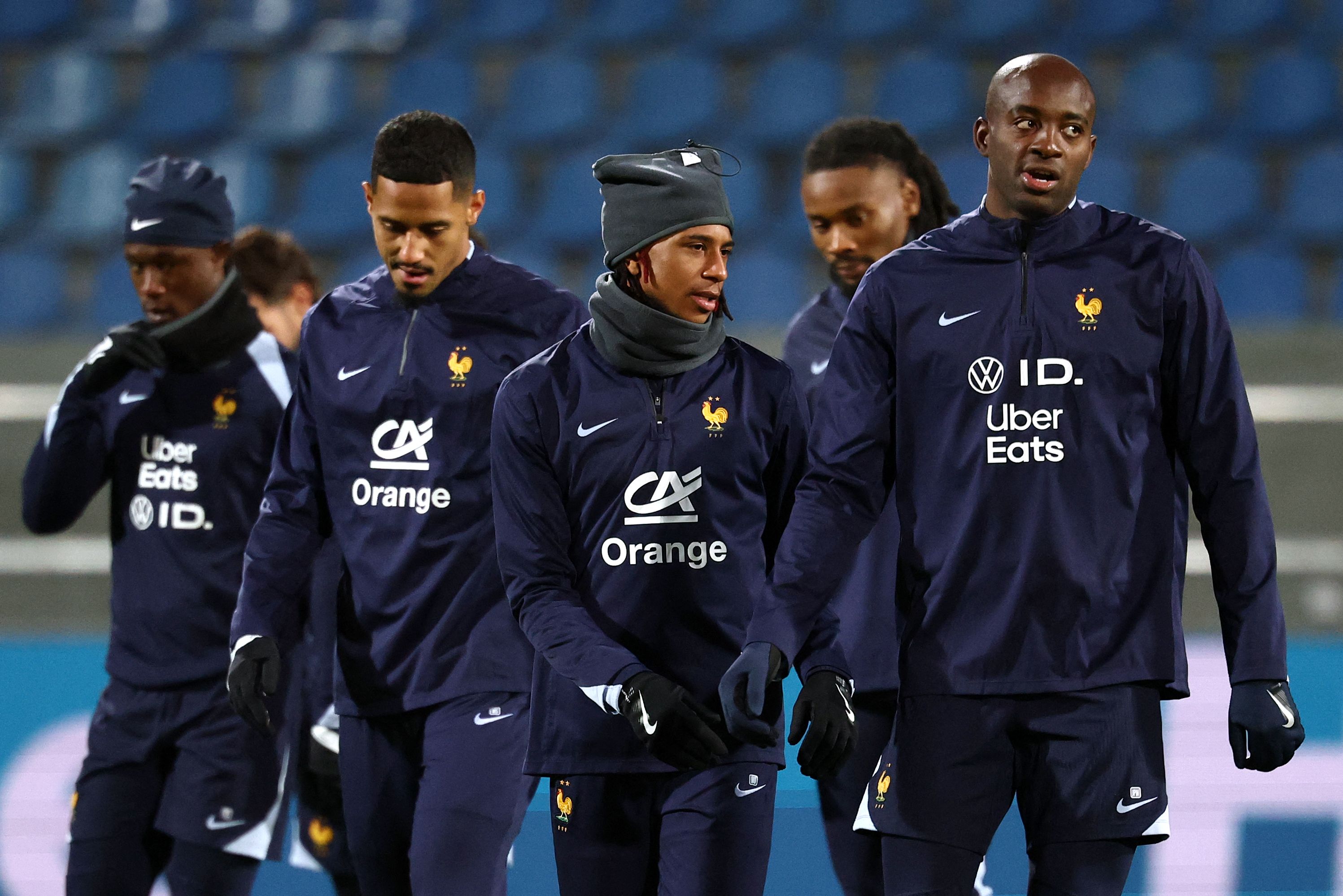 英雄联盟-法国杯集结日走向成谜，法兰克福刷新队史纪录，态度坚定，控场能力受关注的简单介绍